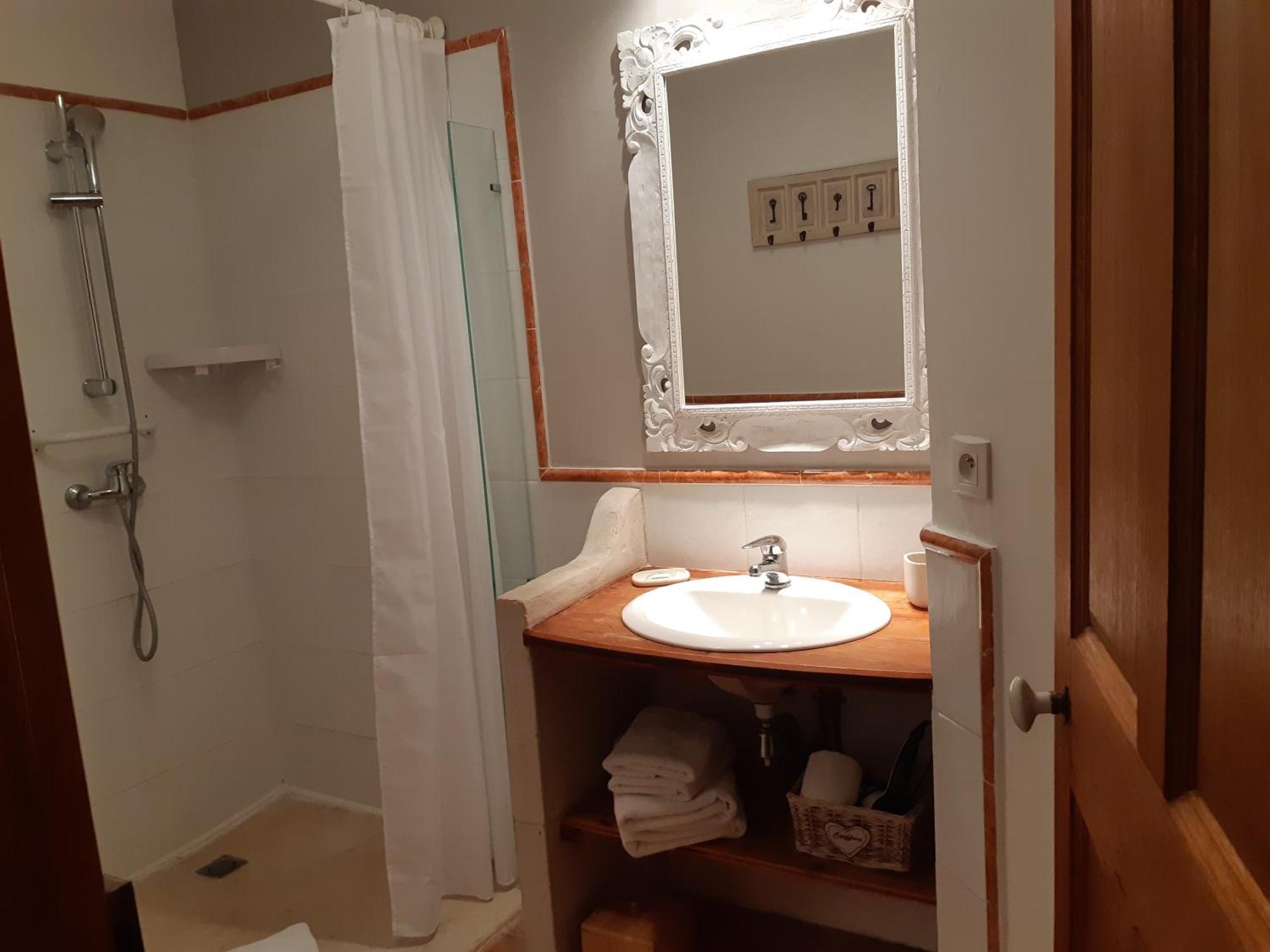Chambres D'Hotes, B&B La Musardiere Alba-la-Romaine Camera foto