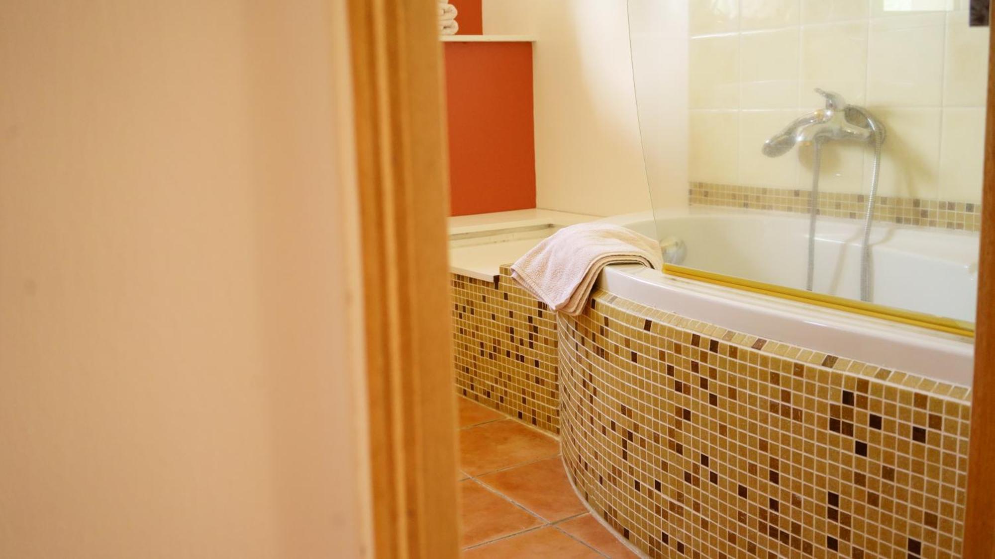 Chambres D'Hotes, B&B La Musardiere Alba-la-Romaine Esterno foto